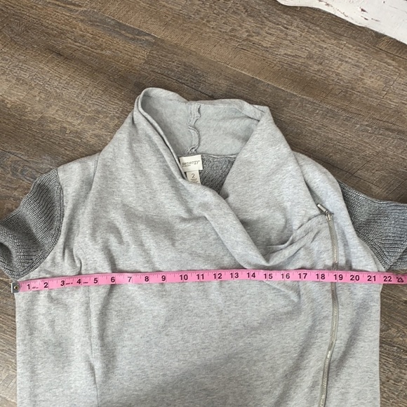 Zenergy Chicos Zip Sweater Gray Knitted Arms 2 - Picture 6 of 12